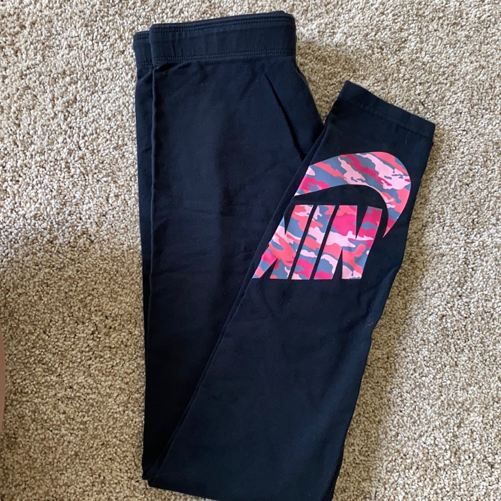 Nike leggings